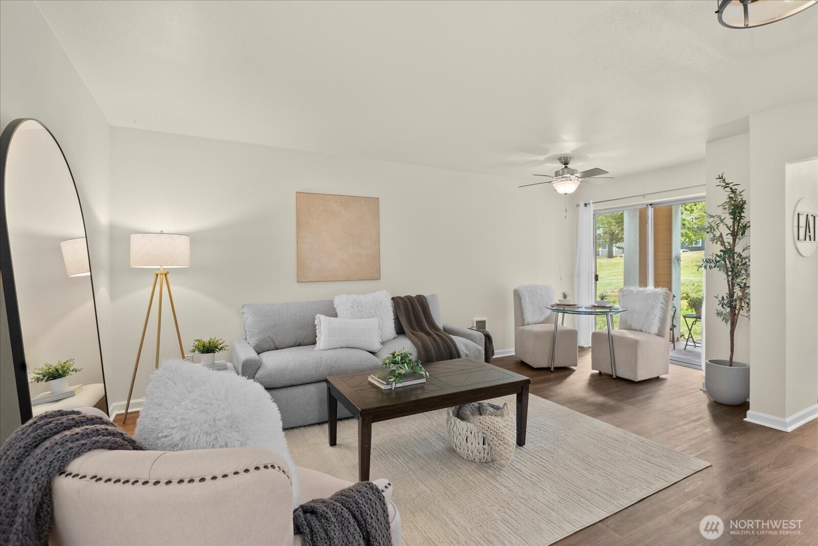 5300 Harbour Pointe Boulevard #305J