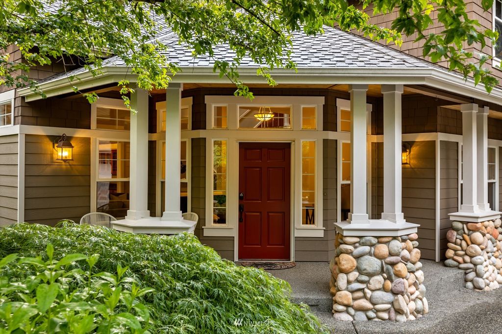 Photo of 21424 NE 159th Street, Woodinville, WA 98077 (MLS # 1947486)