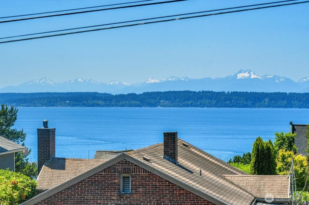 Photo of 6828 35th Avenue NW, Seattle, WA 98117 (MLS # 2390979)