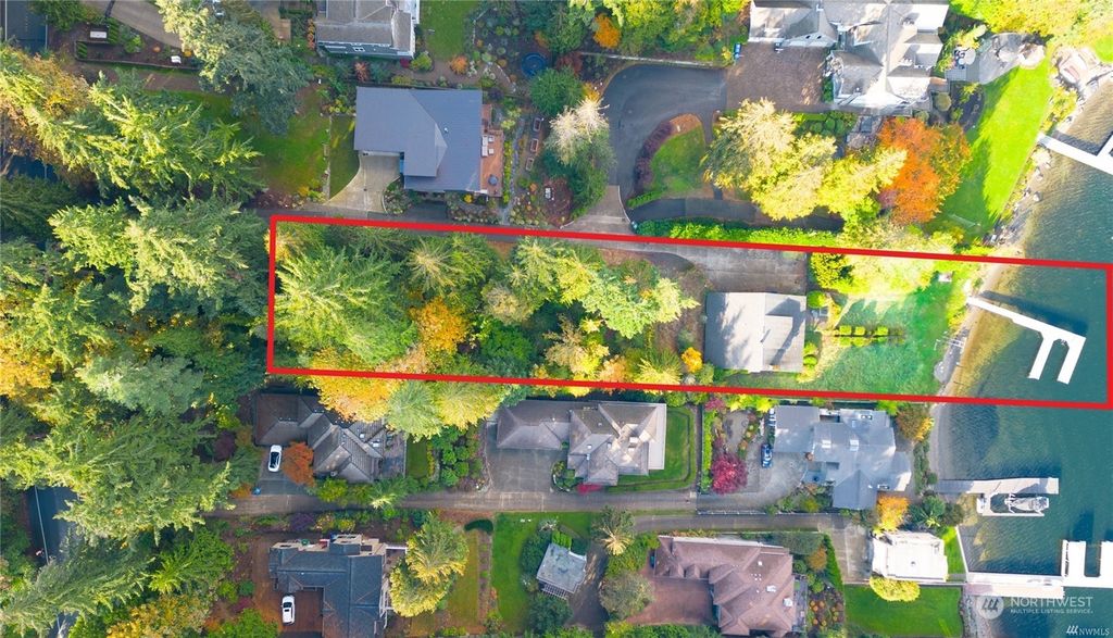 Photo of 4006 E Mercer Way, Mercer Island, WA 98040 (MLS # 2159581)