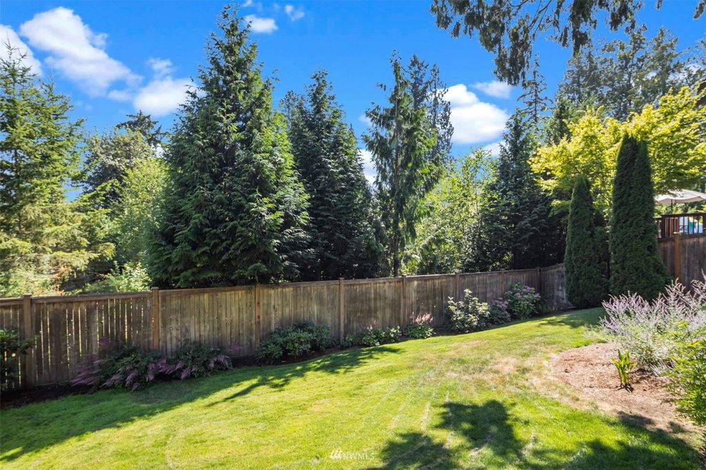 Photo of 11733 174th Place NE, Redmond, WA 98052 (MLS # 1966198)