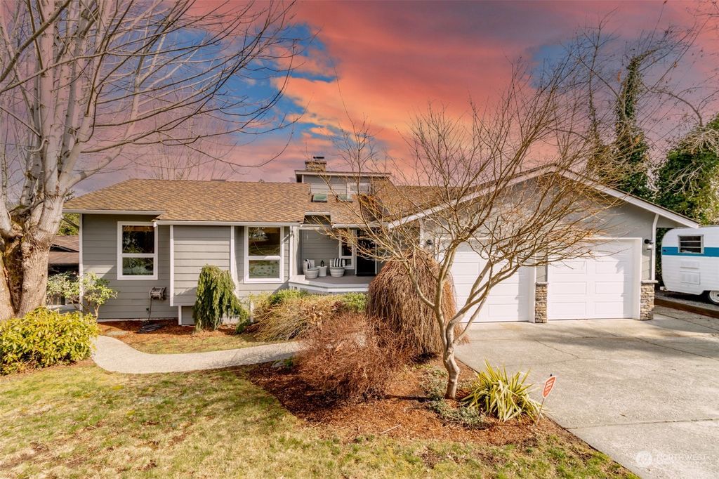 Photo of 8107 144th Drive SE, Snohomish, WA 98290 (MLS # 2043063)