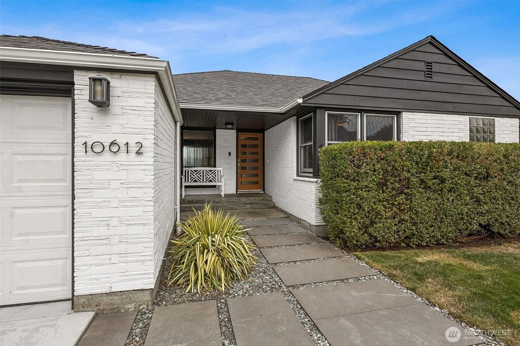 Photo of 10612 Forest Avenue S, Seattle, WA 98178 (MLS # 2428404)