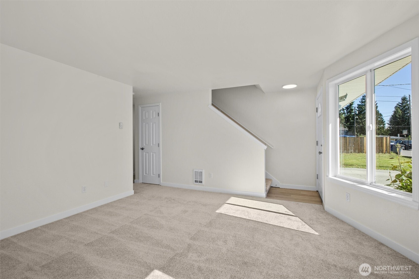 4 107th Street SE