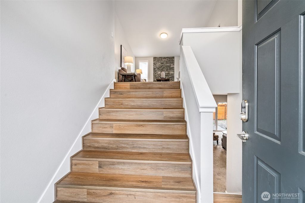 Photo of 13401 68th Avenue Ct E, Puyallup, WA 98373 (MLS # 2508477)