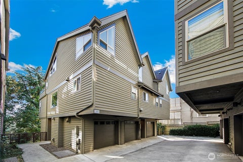 Photo of 1512 Taylor Avenue N #C, Seattle, WA 98109 (MLS # 2593048)