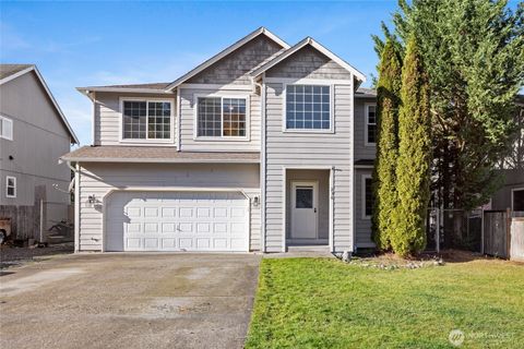 Photo of 236 Easton Ave, Eatonville, WA 98328 (MLS # 2454661)