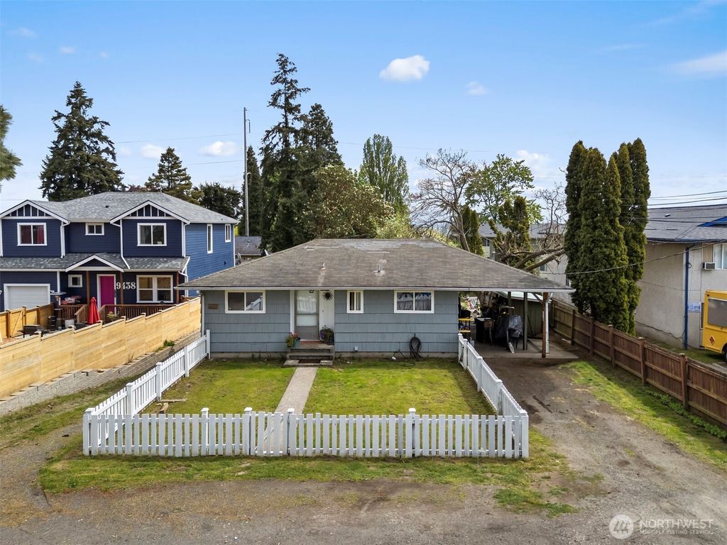 Photo of 9444 5th Avenue SW, Seattle, WA 98106 (MLS # 2372070)