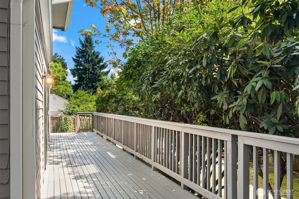 Photo of 4636 190th Avenue SE, Issaquah, WA 98027 (MLS # 2417237)