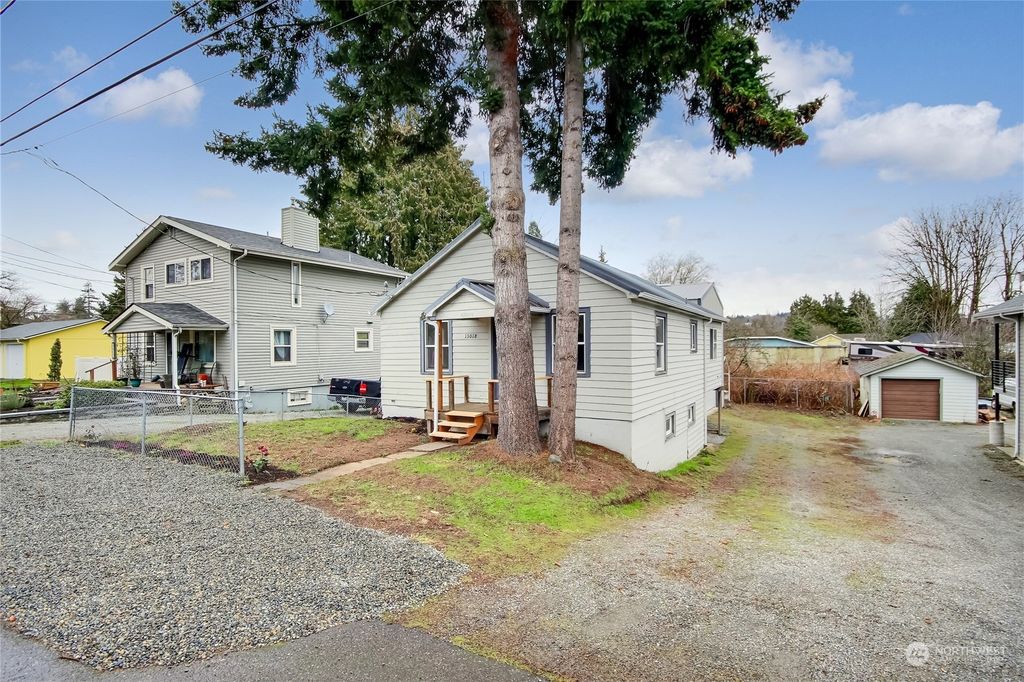Photo of 13018 41st Avenue S, Tukwila, WA 98168 (MLS # 2040419)