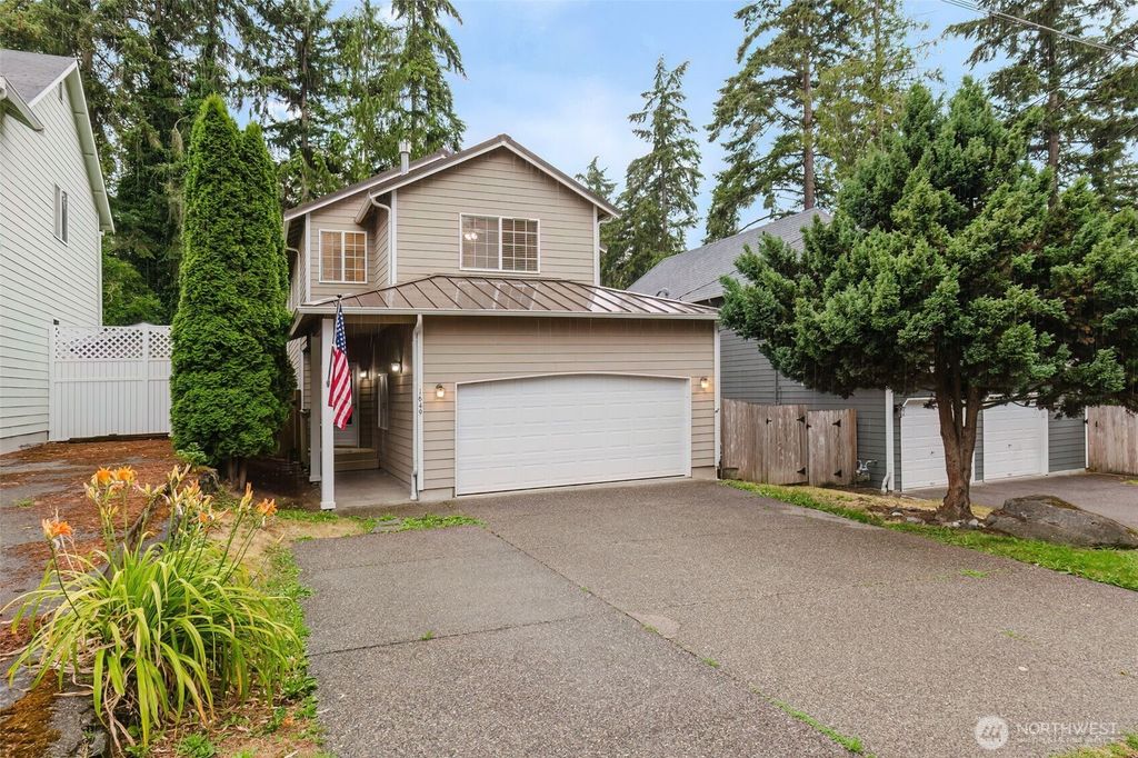 Photo of 1649 NE Harvard Avenue, Keyport, WA 98345 (MLS # 2548348)