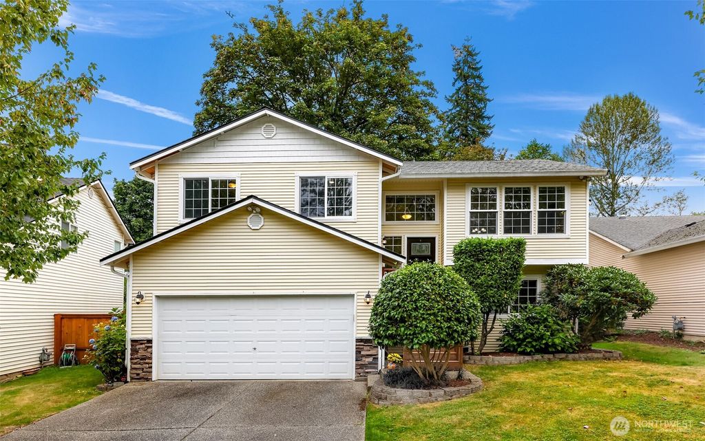 Photo of 1509 116th Avenue SE, Lake Stevens, WA 98258 (MLS # 2429133)