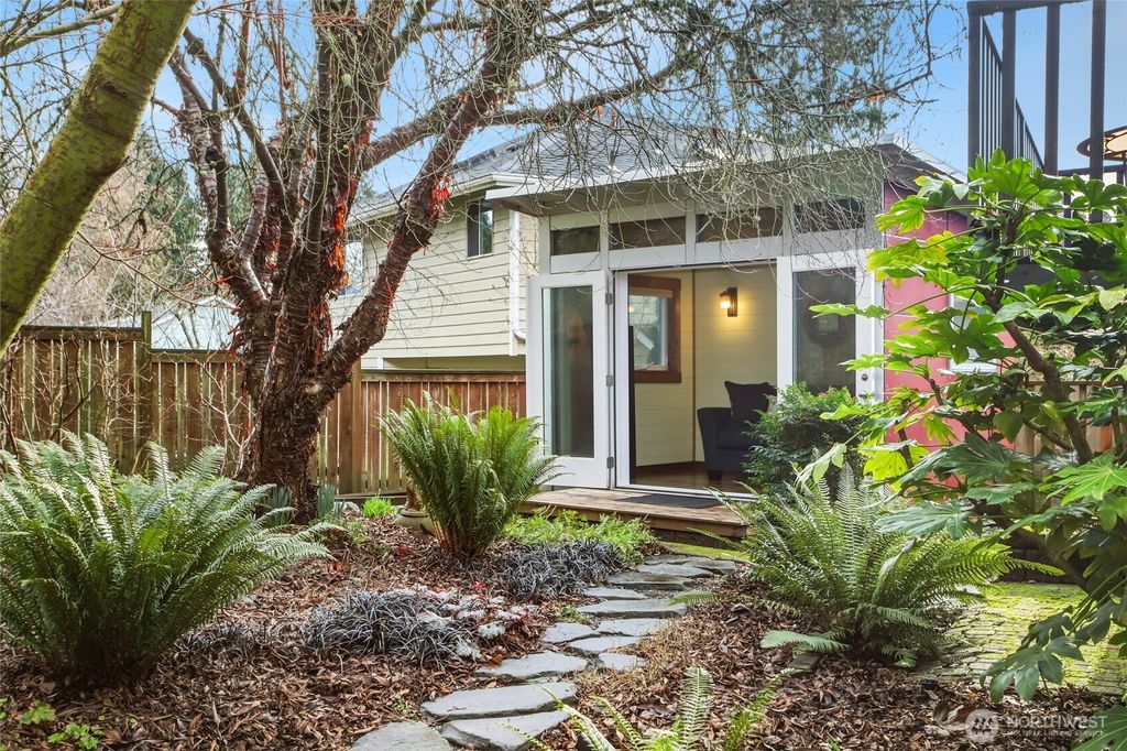 Photo of 3929 205th Place SW, Lynnwood, WA 98036 (MLS # 2478939)