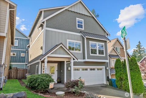 Photo of 1357 Elma Place NE, Renton, WA 98059 (MLS # 2575357)