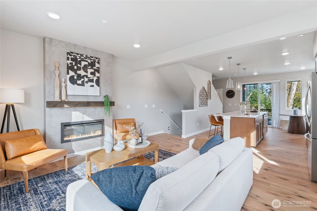 Photo of 14424 Madison Way #C1, Lynnwood, WA 98087 (MLS # 2471929)