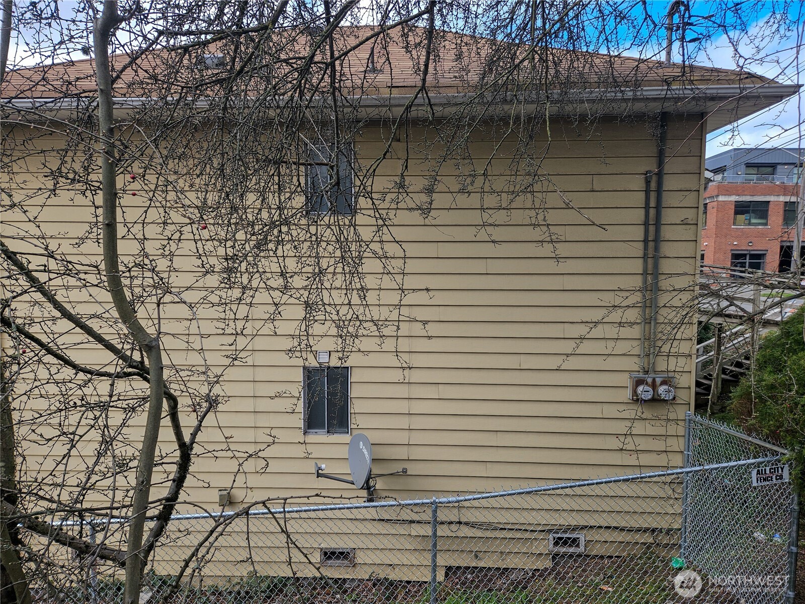 2435 S Walker Street