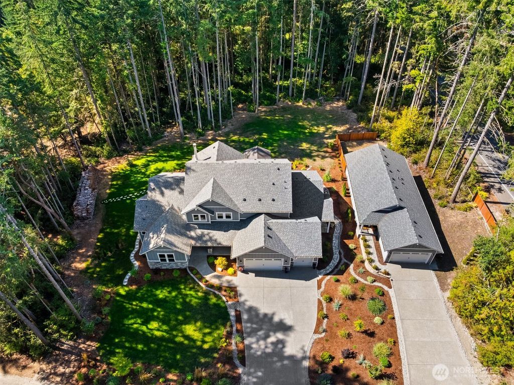 Photo of 7906 40th Street NW, Gig Harbor, WA 98335 (MLS # 2497620)