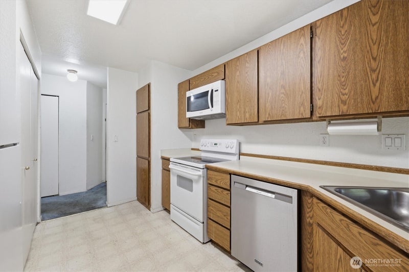 4200 Factoria Boulevard SE B-2