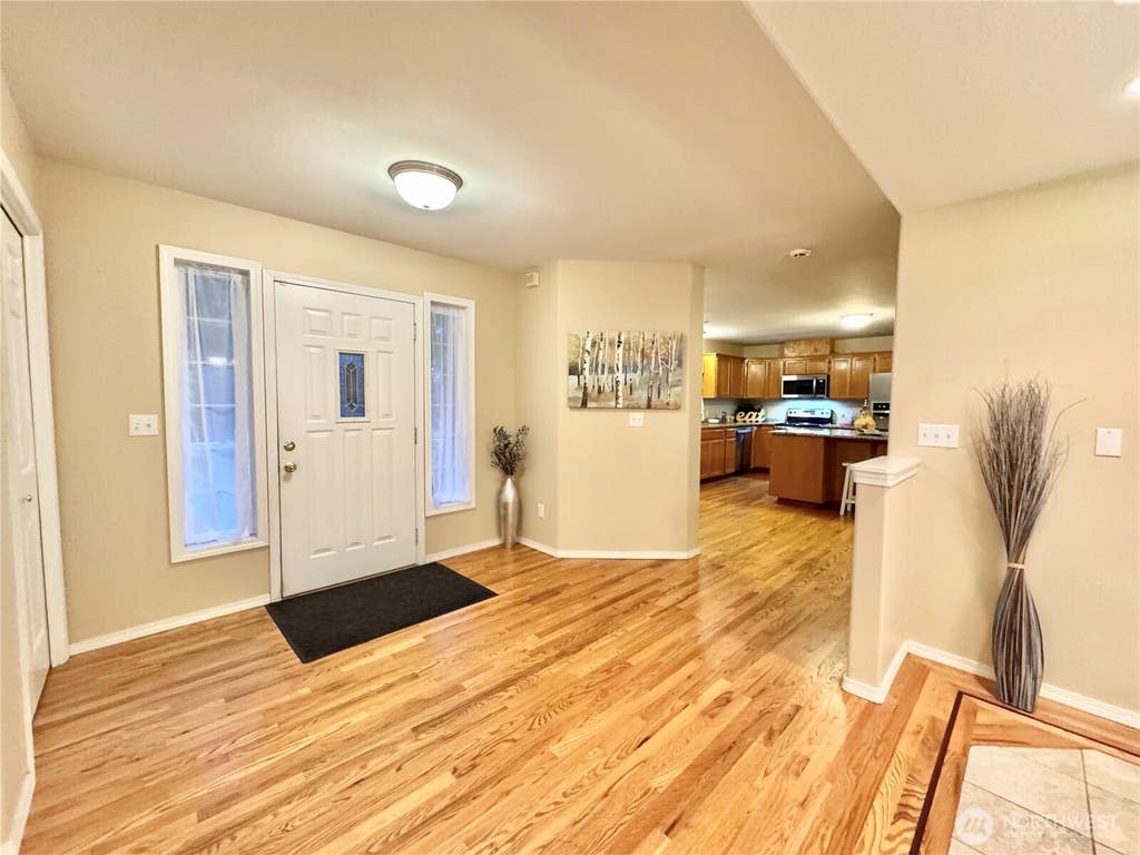 Photo of 18319 Driftwood Drive E, Lake Tapps, WA 98391 (MLS # 2548514)