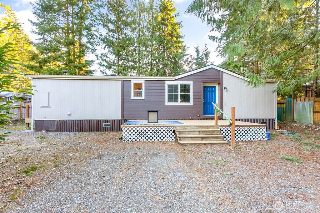 Photo of 8388 Holly Lane, Maple Falls, WA 98266 (MLS # 2472516)