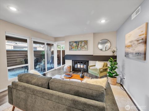 11502 NE 128th St Unit 40, Kirkland, WA 98034 - MLS#: 2349194