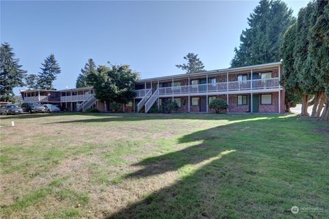 30853 14th Avenue S Federal Way WA 98003