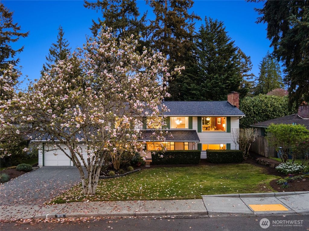 Photo of 1036 146th Avenue SE, Bellevue, WA 98007 (MLS # 2509106)
