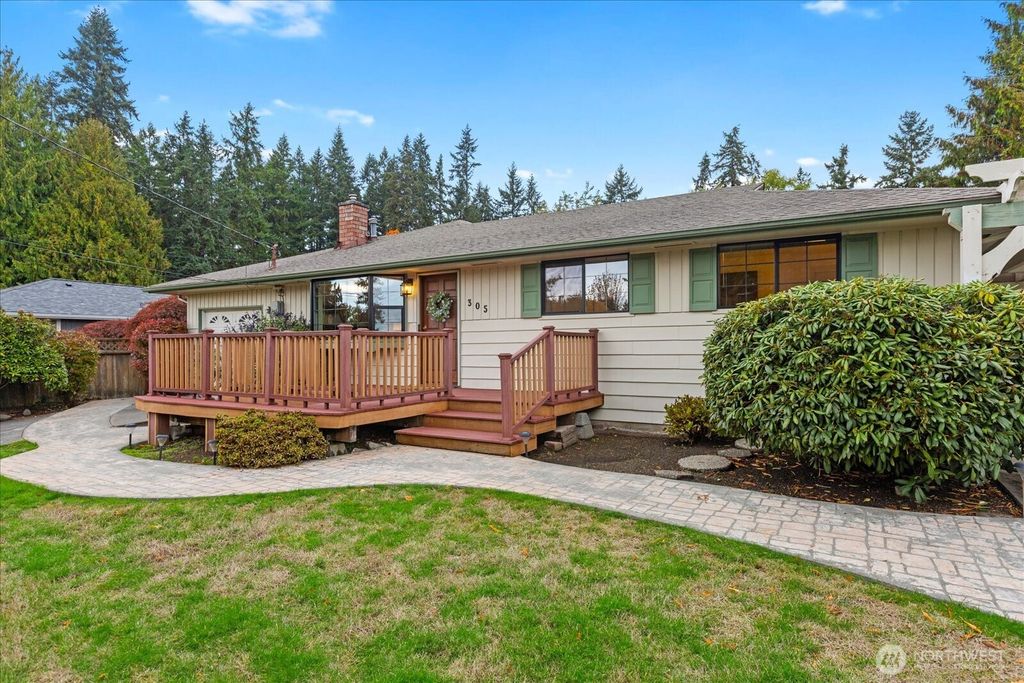 Photo of 305 234th Street SW, Bothell, WA 98021 (MLS # 2447813)