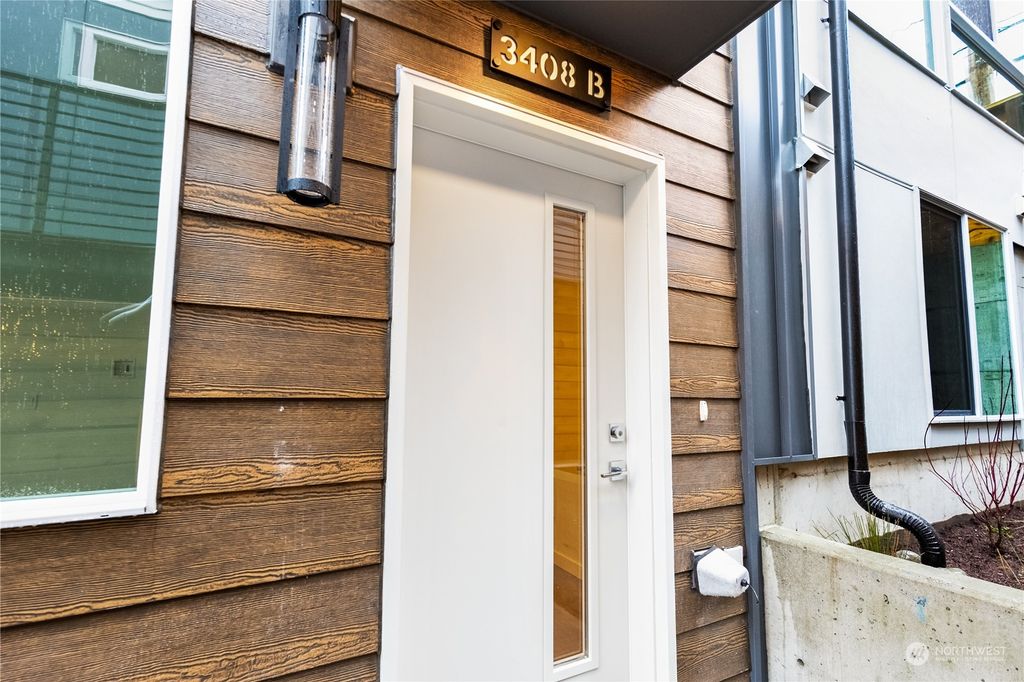 Photo of 3408 15th Avenue W #B, Seattle, WA 98119 (MLS # 2276891)