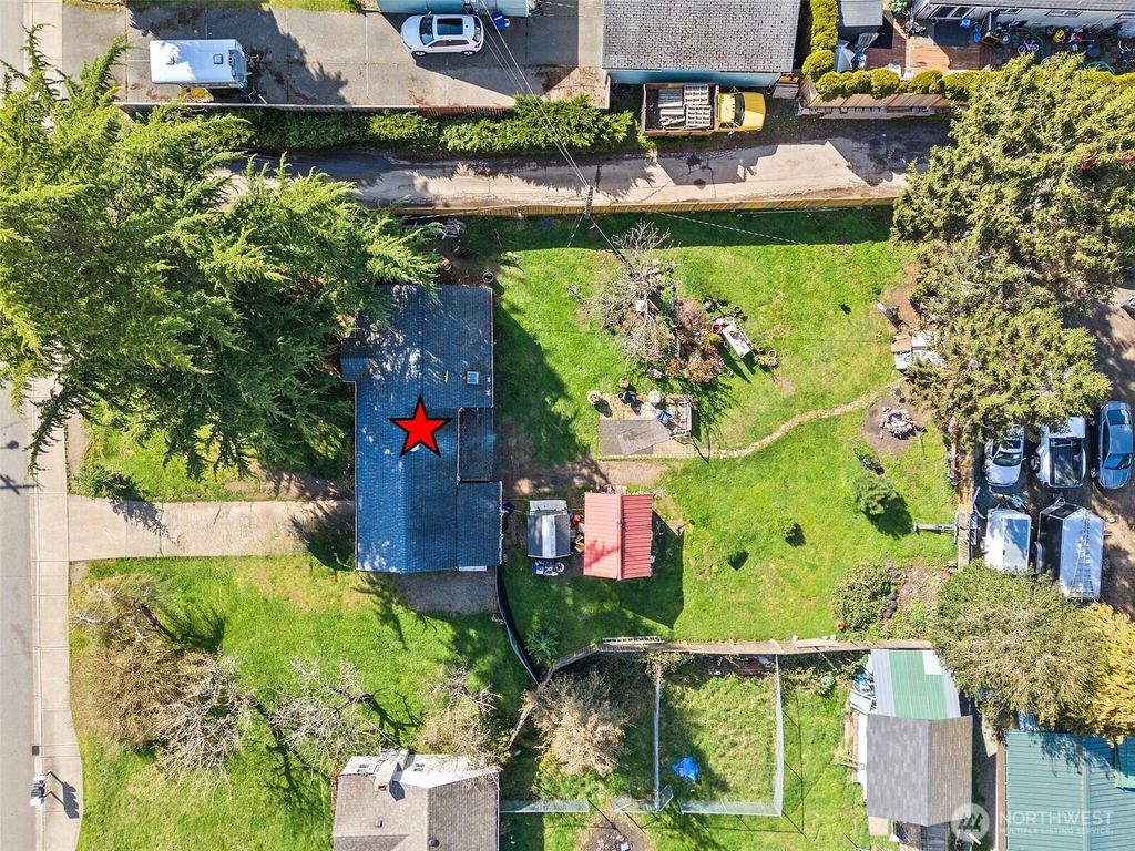 Photo of 3760 S 168th St St, SeaTac, WA 98188 (MLS # 2352384)