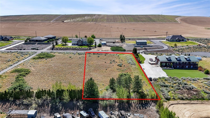 6702 Road 8.9 SE