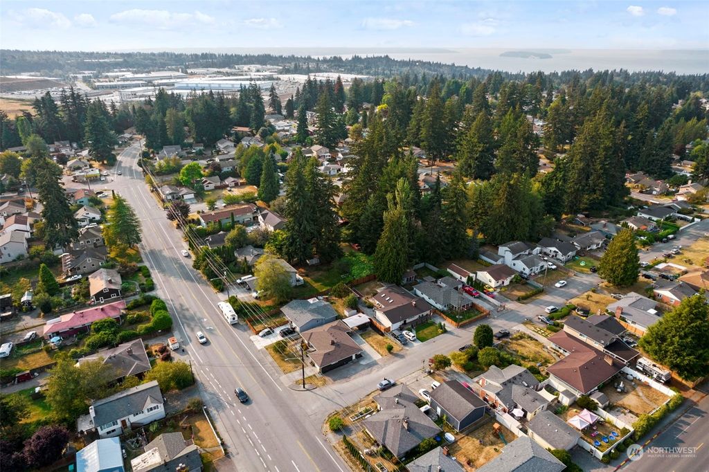 Photo of 221 Madison Street, Everett, WA 98203 (MLS # 2039790)
