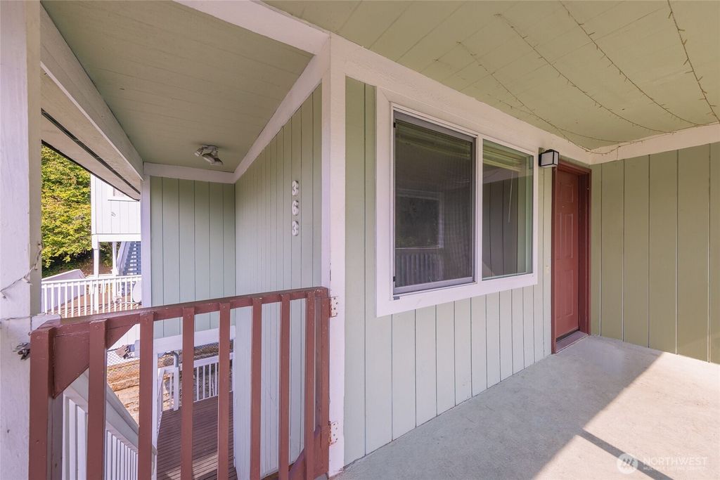 Photo of 361 Earlington Avenue SW, Renton, WA 98057 (MLS # 2534534)
