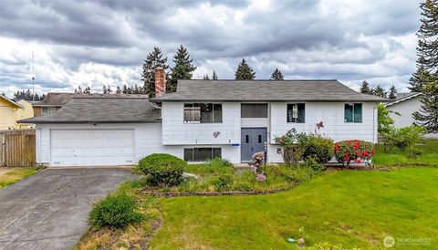 Photo of 10716 102nd Street SW, Tacoma, WA 98498 (MLS # 2517683)