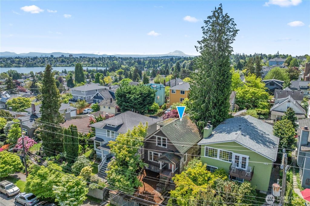 Photo of 329 N 72nd Street, Seattle, WA 98103 (MLS # 2362156)