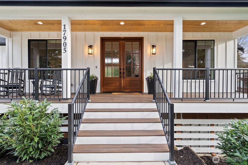 Photo of 17905 28th Street E, Lake Tapps, WA 98391 (MLS # 2512768)