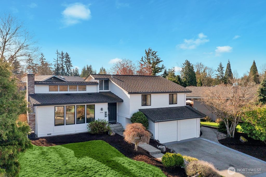 Photo of 16940 157th Place SE, Renton, WA 98058 (MLS # 2352336)