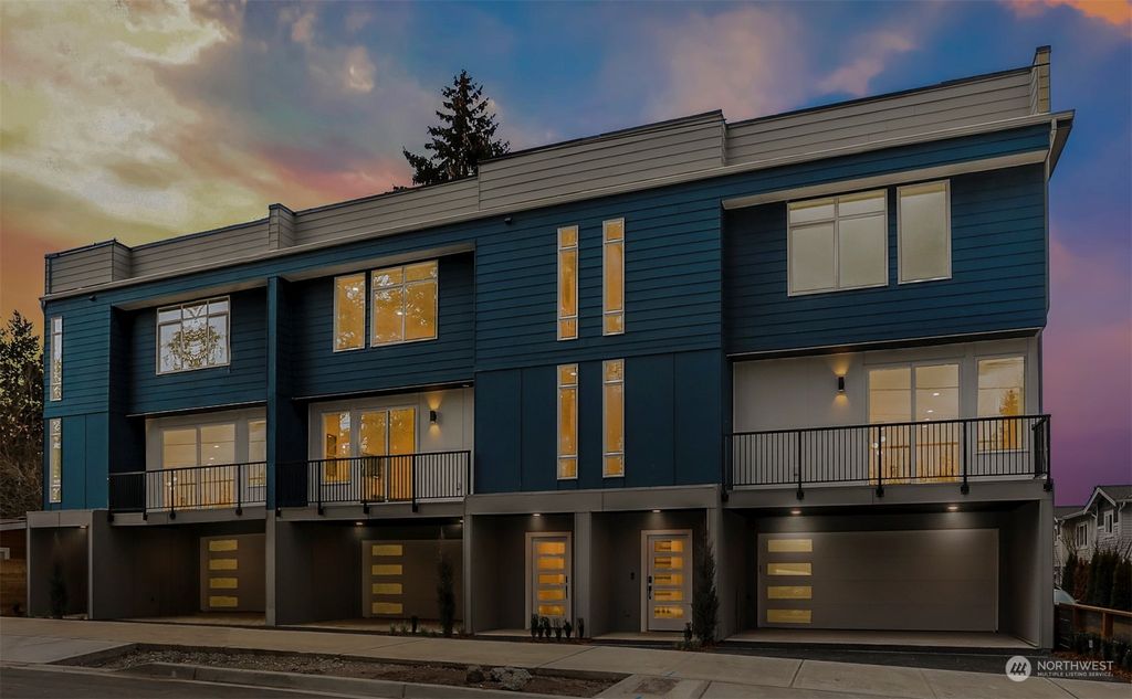 Photo of 16560 Linden Avenue N #B, Shoreline, WA 98133 (MLS # 2043263)