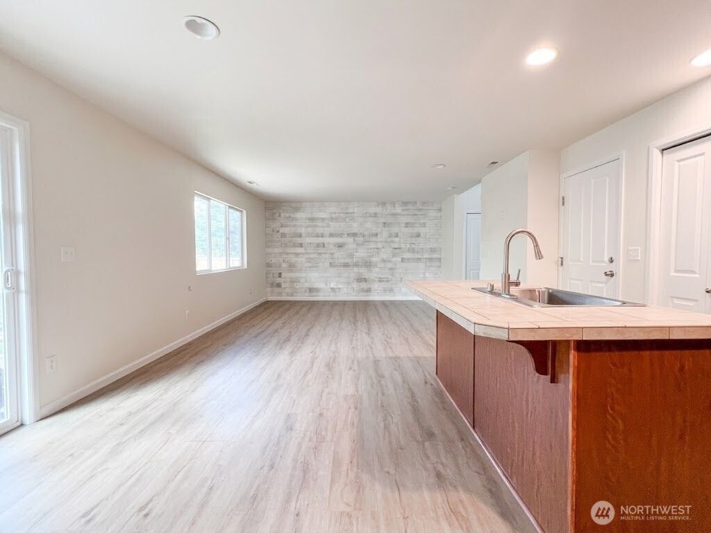 Photo of 24127 134th Ct Ct SE, Kent, WA 98042 (MLS # 2512123)