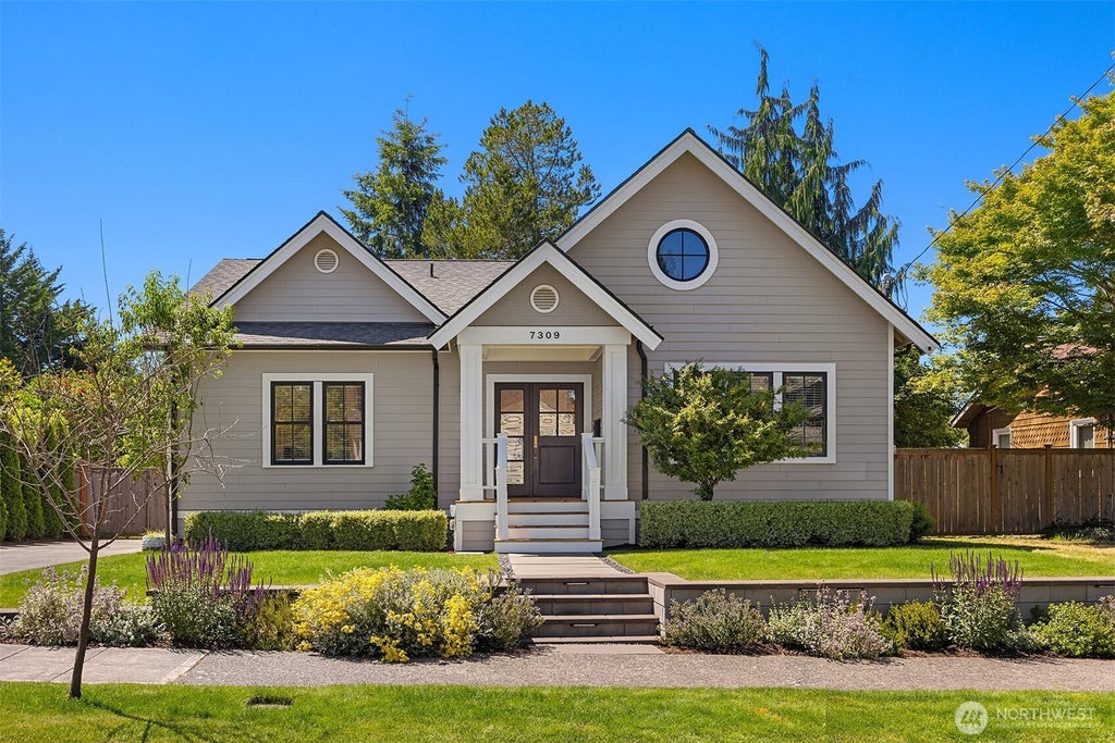Photo of 7309 48th Avenue NE, Seattle, WA 98115 (MLS # 2541907)