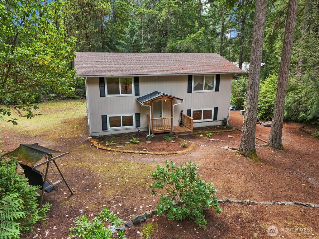 Photo of 12912 90th Street Ct, Anderson Island, WA 98303 (MLS # 2540052)