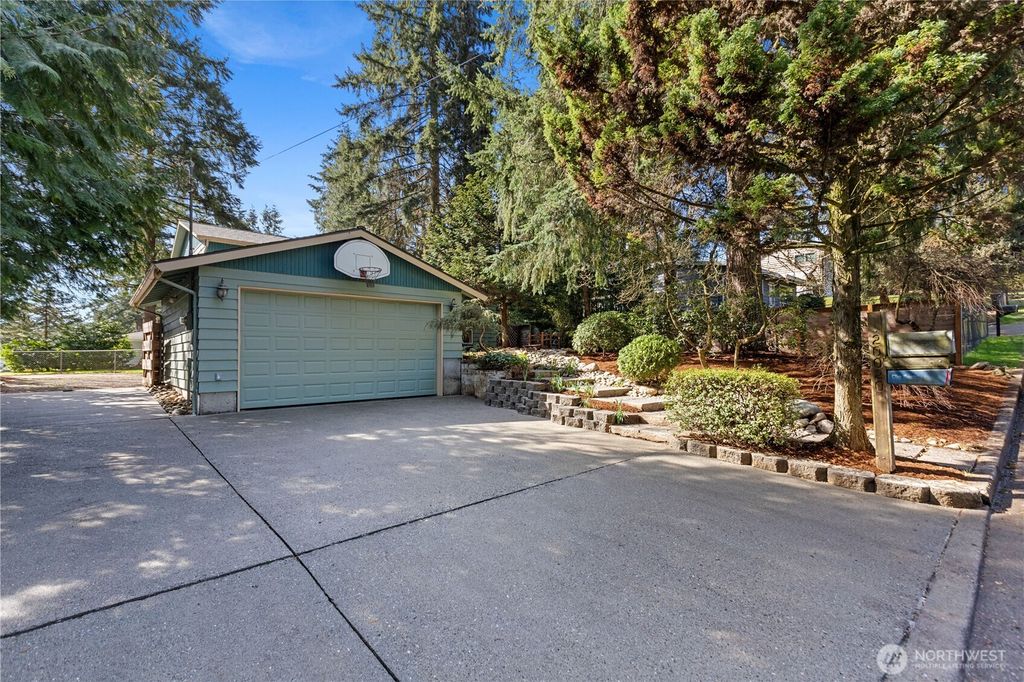 Photo of 20020 Cypress Way, Lynnwood, WA 98036 (MLS # 2350059)