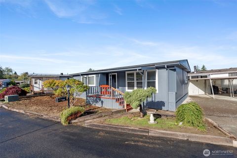 Photo of 225 Ho Hum Lane, Aberdeen, WA 98520 (MLS # 2444368)