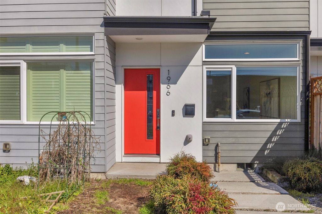 Photo of 1966 S Grand Street, Seattle, WA 98144 (MLS # 2501534)