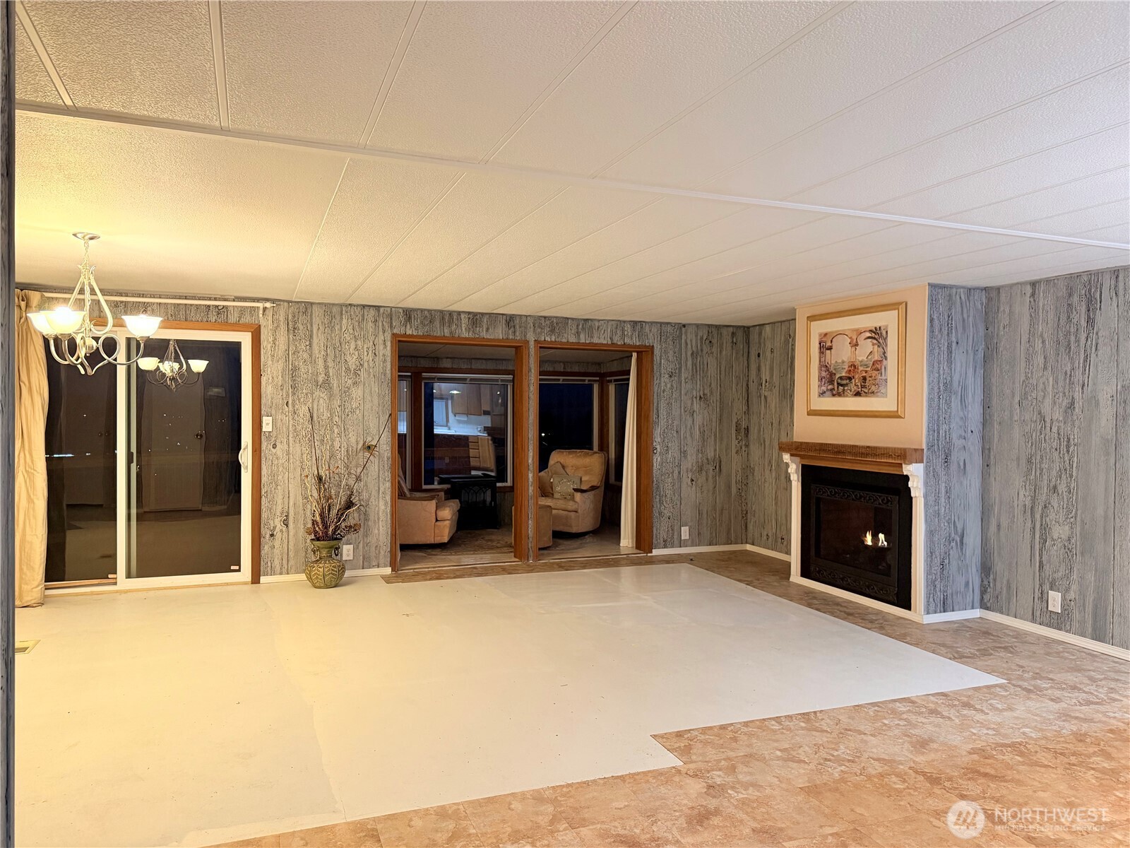 411 SW College Avenue