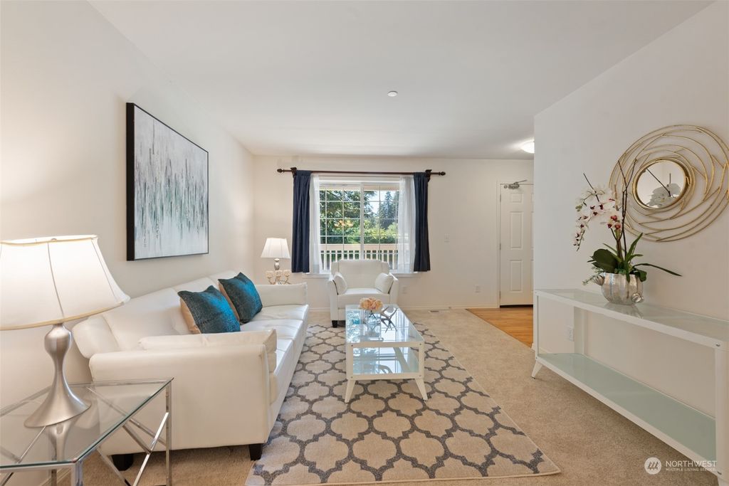 Photo of 7728 NE 140th Street, Kirkland, WA 98034 (MLS # 2039691)