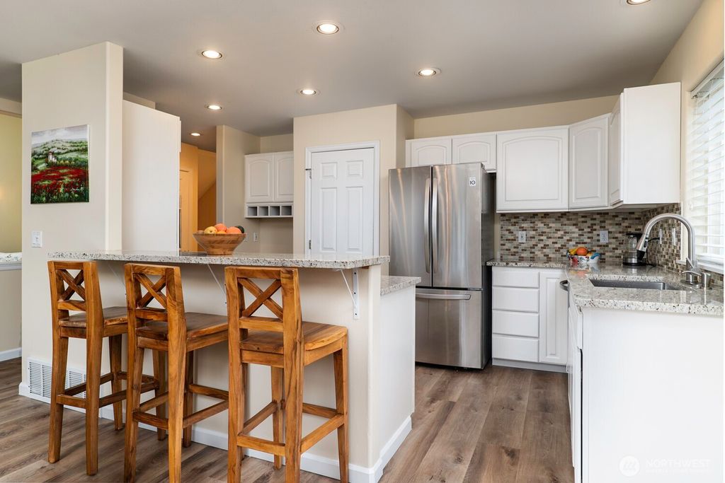 Photo of 14645 138th Way NE, Woodinville, WA 98072 (MLS # 2448355)