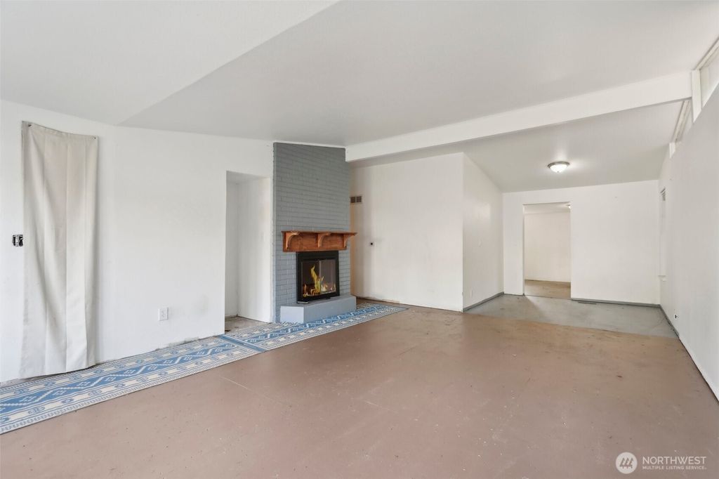 Photo of 19012 47th Avenue S, SeaTac, WA 98188 (MLS # 2360389)
