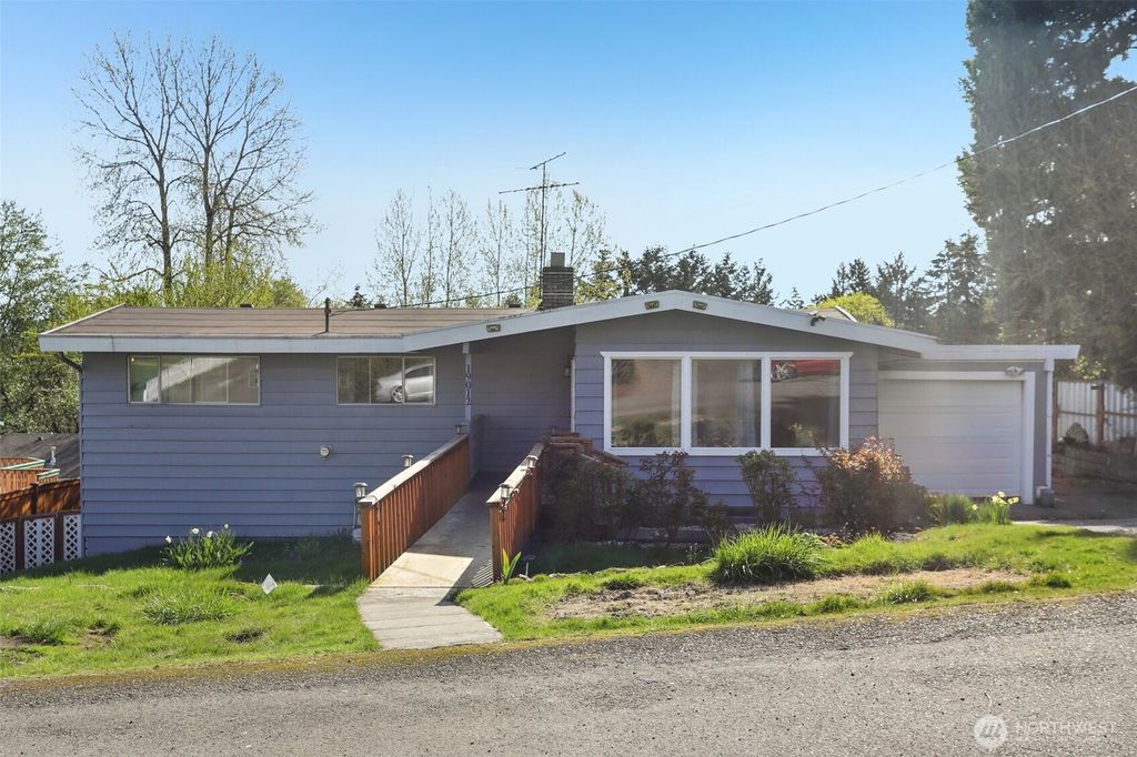 Photo of 19012 47th Avenue S, SeaTac, WA 98188 (MLS # 2360389)