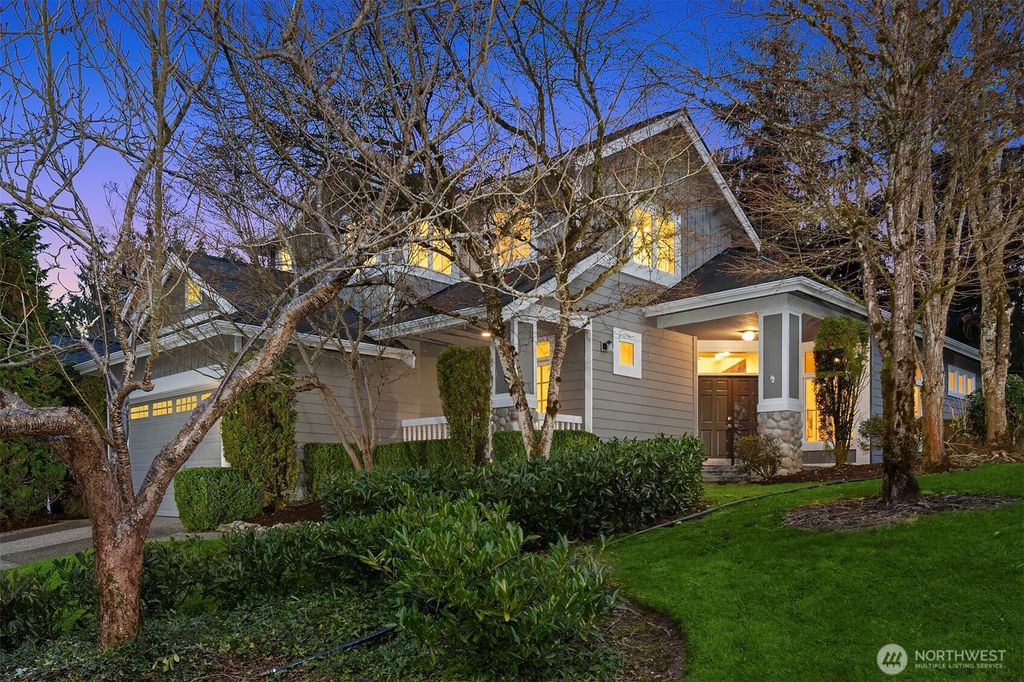 Photo of 23139 SE 27th Way, Sammamish, WA 98075 (MLS # 2491367)